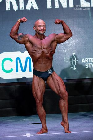 CLASSIC PHYSIQUE 178